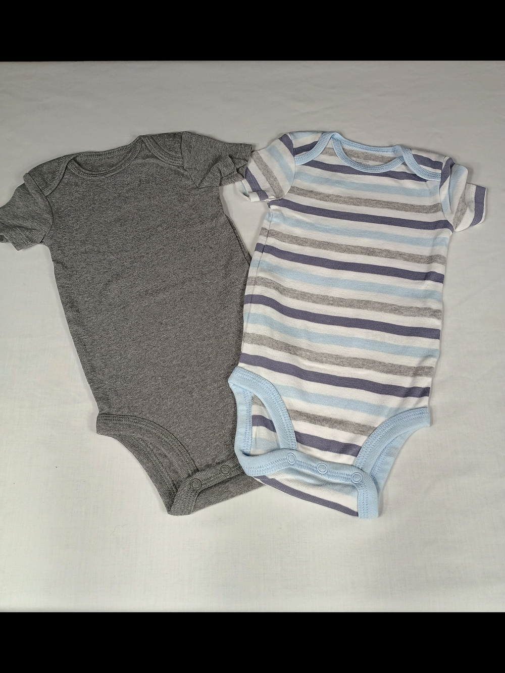 Simple Joys Bundle Of 2 Onsies Size 3-6 Months